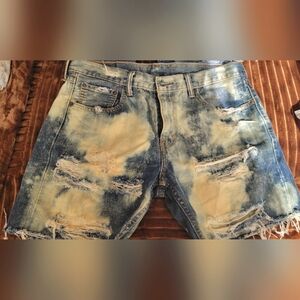 Levi shorts